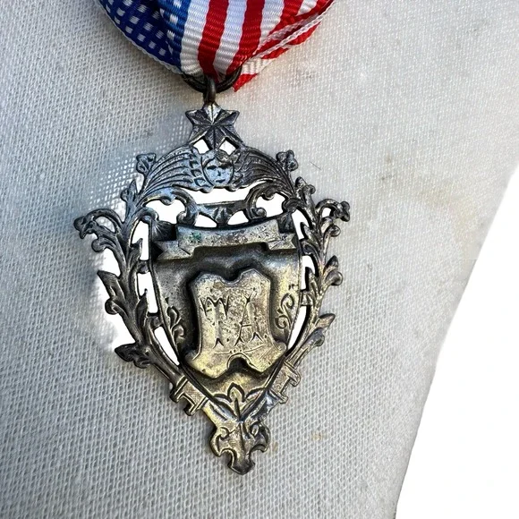 Antique 1908 Masonic Sterling Silver Medal Murree Pindi Station Lodge 2031 GLE - Picture 4 of 9